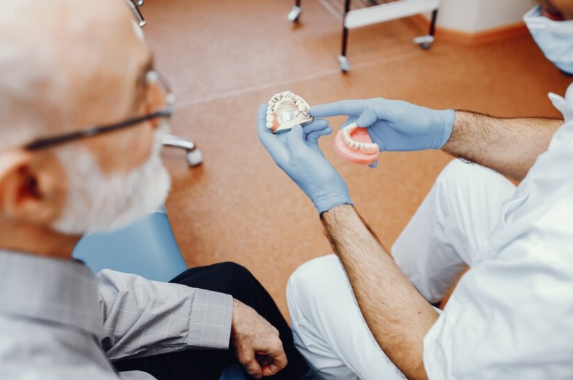 Mantenimento degli Impianti dentali